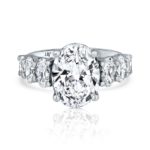 Oval de garde ring