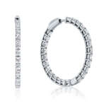 Oval shape diamonds hoop